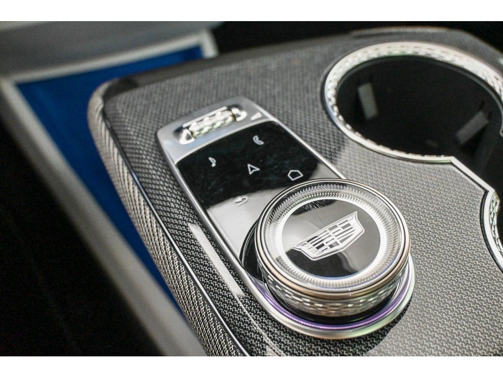 2027 Cadillac OPTIQ Sport - Photo 26