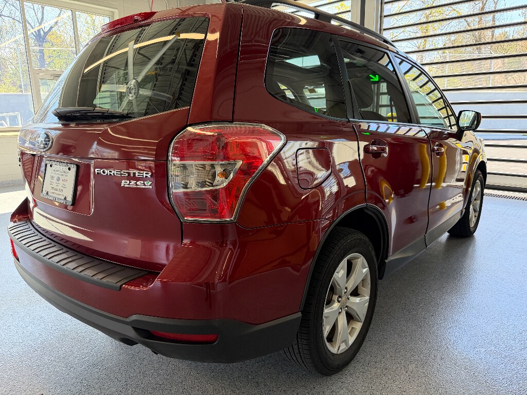 Used 2016 Subaru Forester 2.5i Premium