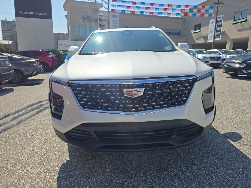 Used 2024 CADILLAC XT4 Luxury SUV