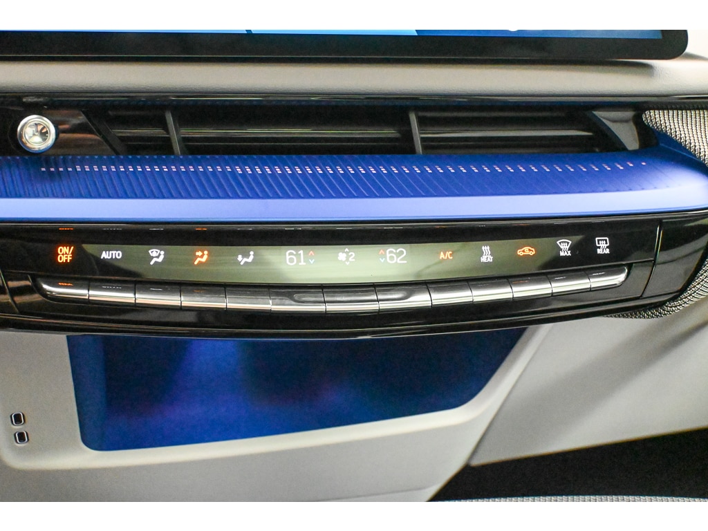2027 Cadillac OPTIQ Sport - Photo 27