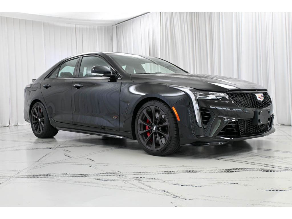 2025 Cadillac CT4 Blackwing photo 2