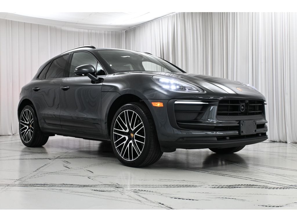 Used 2024 Porsche Macan NA