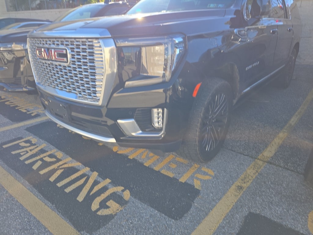 Used 2021 GMC Yukon XL Denali SUV