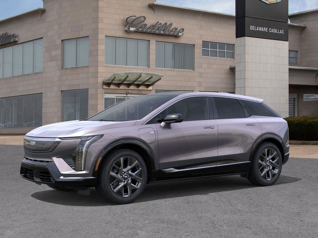 2026 Cadillac Optiq Luxury photo 2