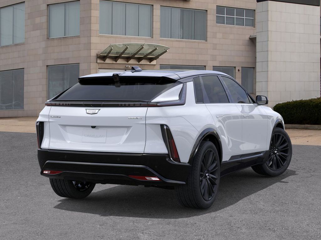 2026 Cadillac Lyriq Sport photo 4