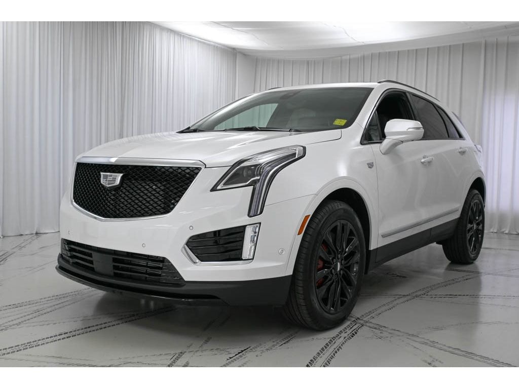 New 2025 CADILLAC XT5 Sport SUV