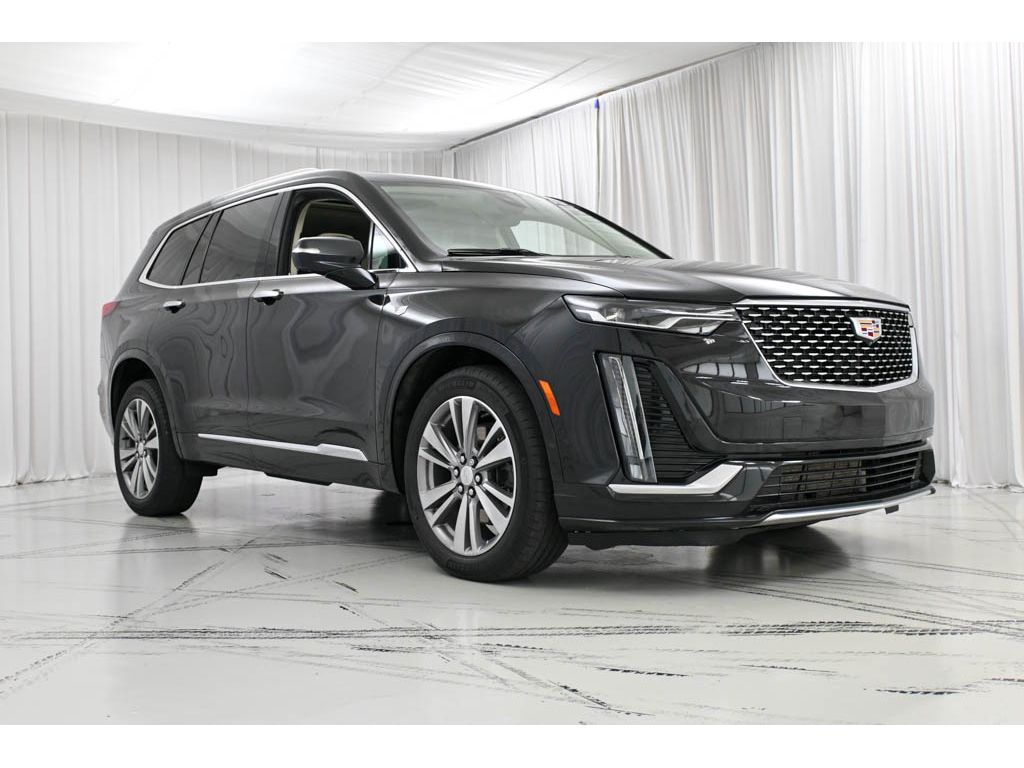 2022 Cadillac XT6 Premium Luxury photo 2