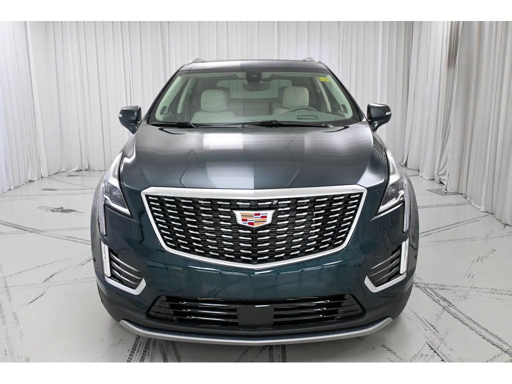 New 2026 CADILLAC XT5 Premium Luxury SUV