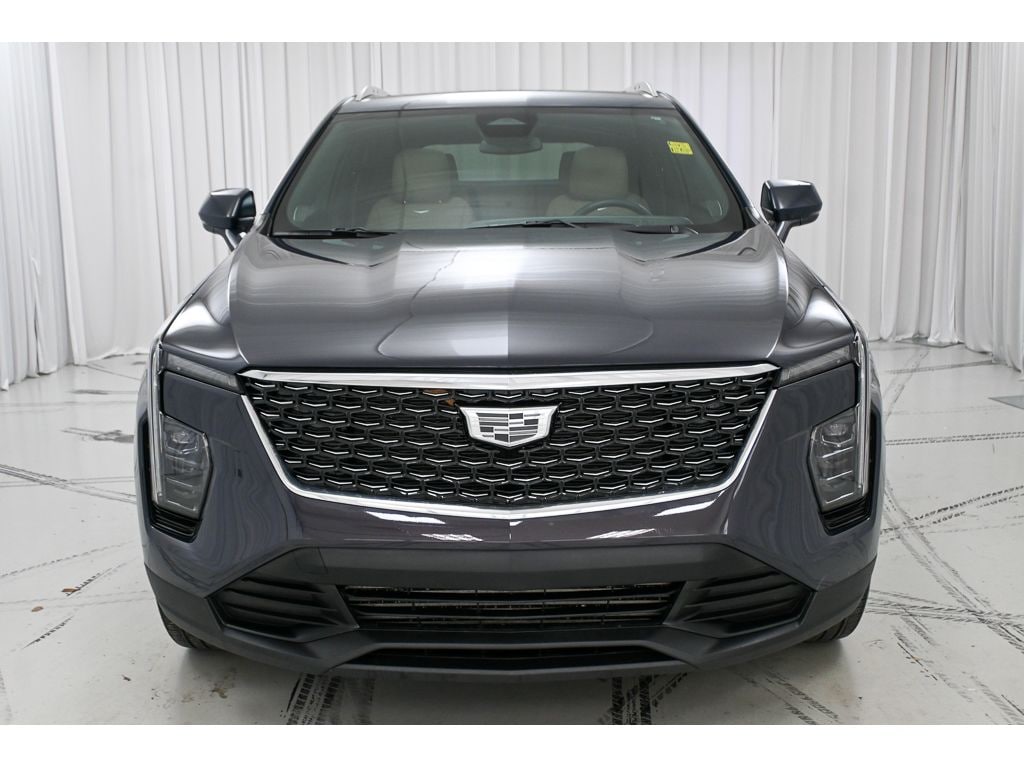 Used 2024 CADILLAC XT4 Luxury SUV