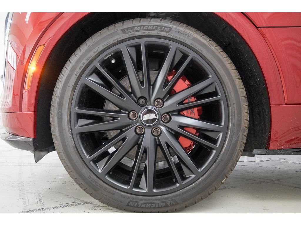 2026 Cadillac LYRIQ V Premium - Photo 8