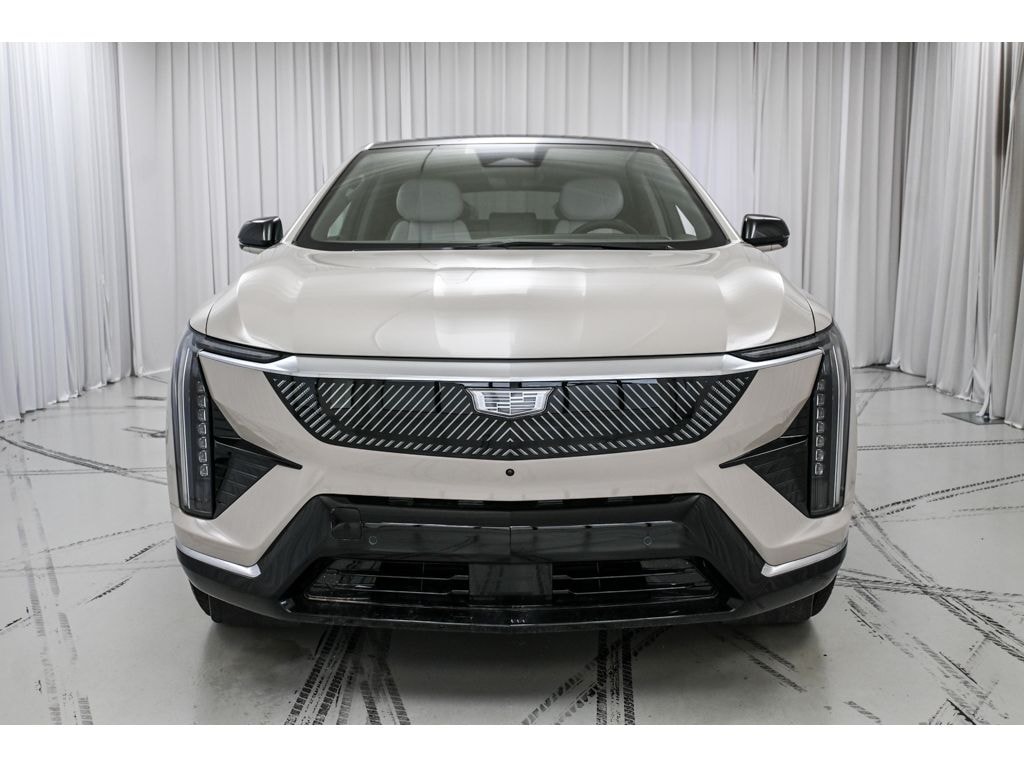 New 2027 CADILLAC OPTIQ Luxury SUV