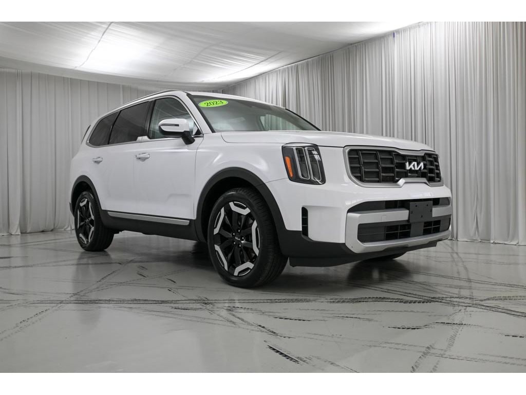 Used 2023 Kia Telluride S