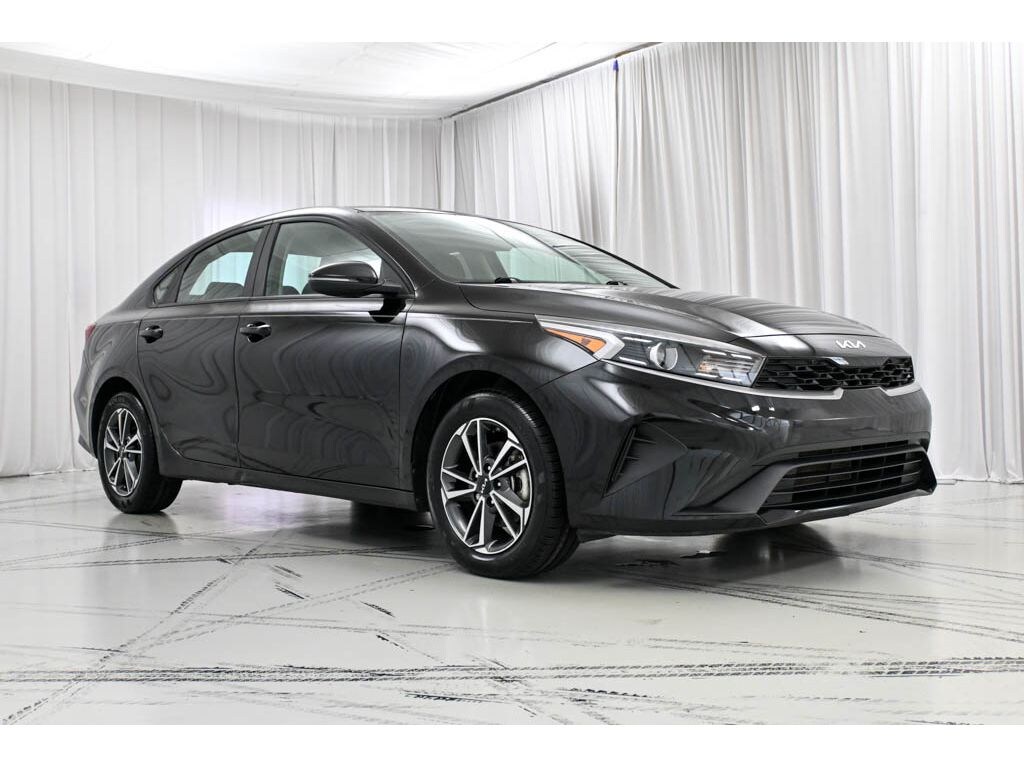 Used 2022 Kia Forte LXS