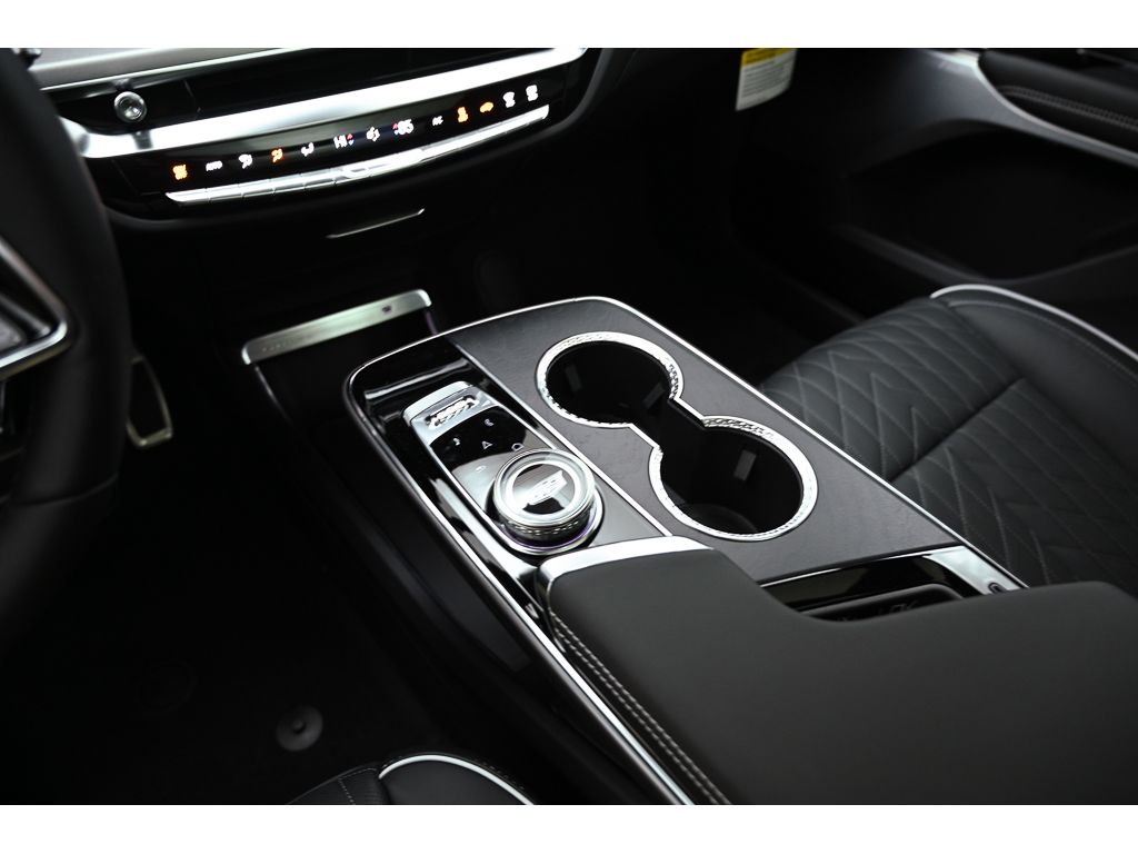 2026 Cadillac LYRIQ V Premium - Photo 32