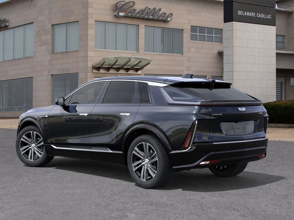 2026 Cadillac Lyriq Luxury photo 3