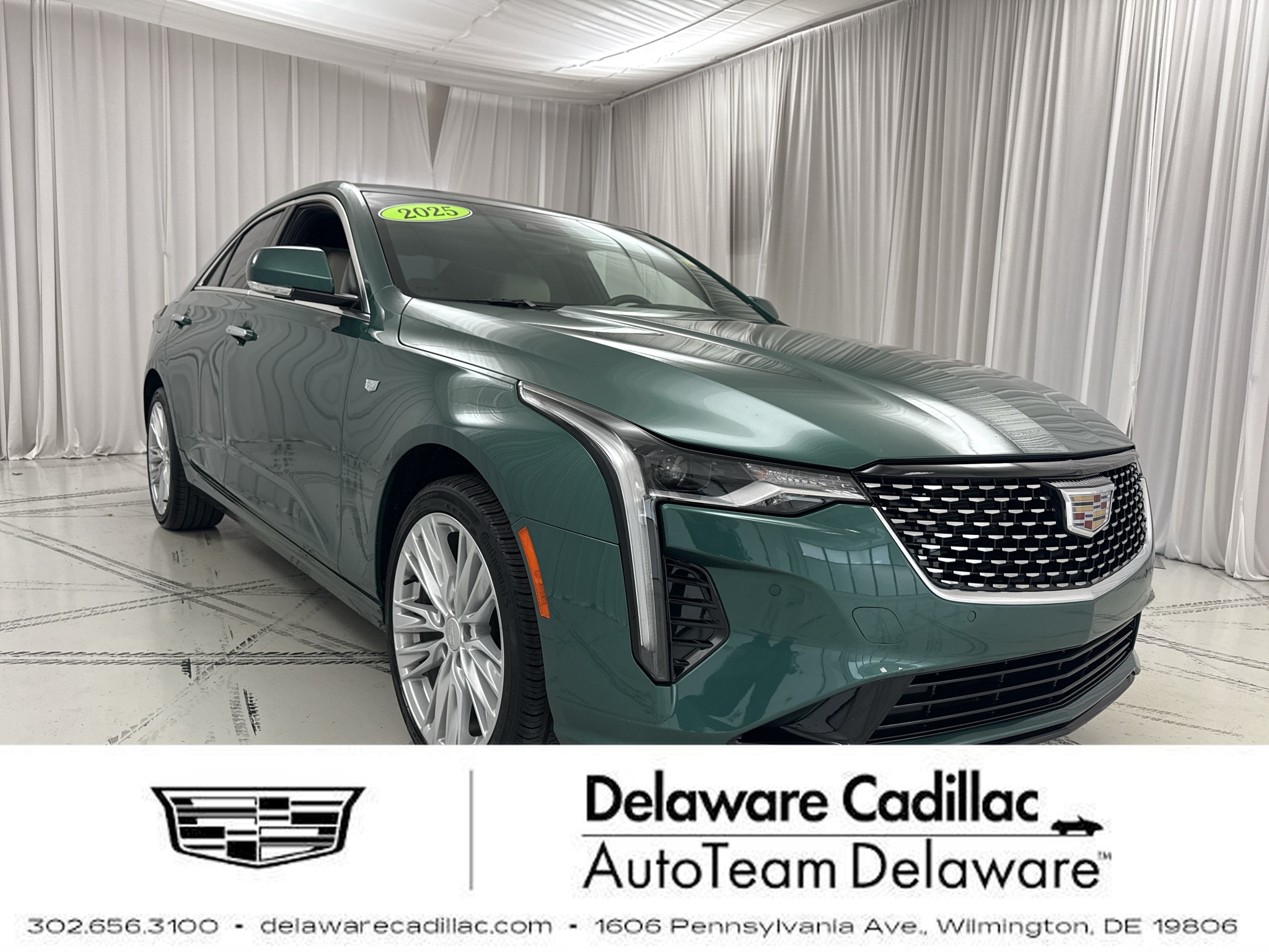 2025 Cadillac CT4