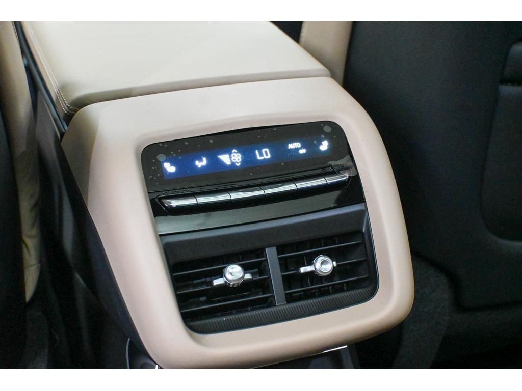 2026 Cadillac LYRIQ Signature Luxury - Photo 13