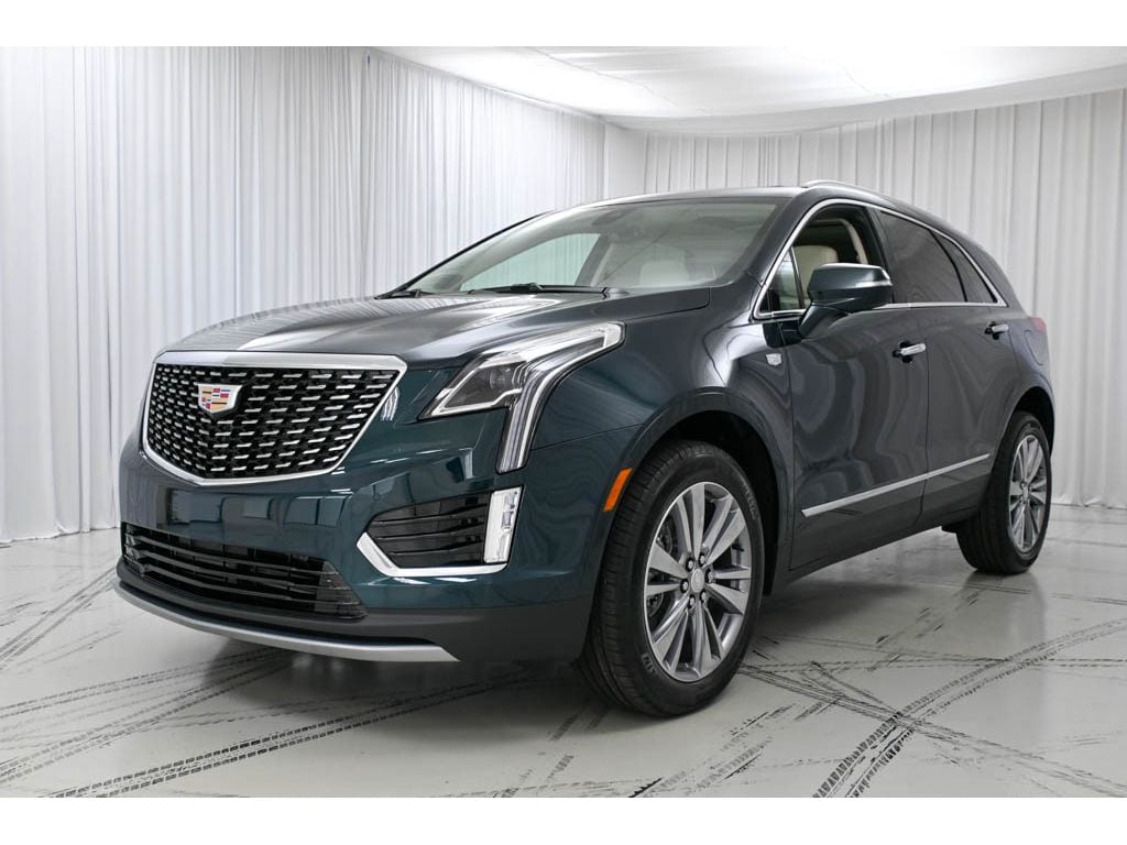 New 2025 CADILLAC XT5 Premium Luxury SUV