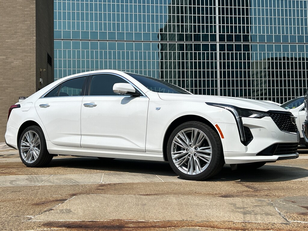 2025 Cadillac CT4 Premium Luxury photo 2