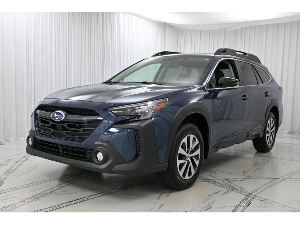 2025 Subaru Outback Premium photo 3