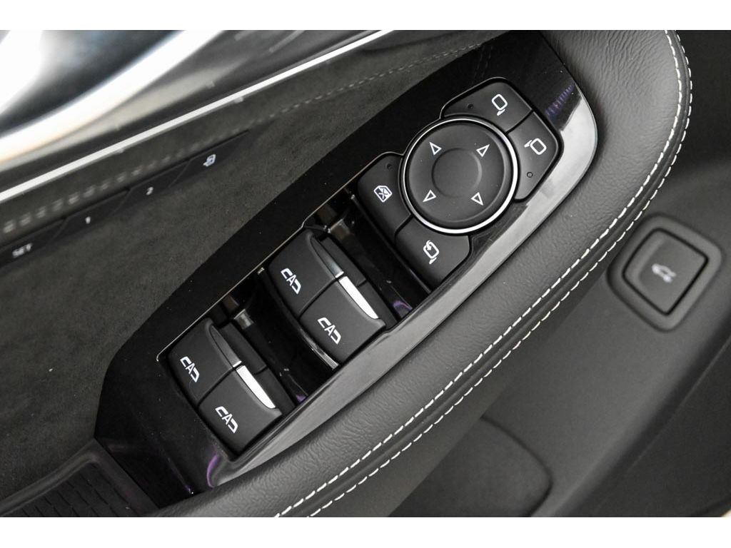 2026 Cadillac CT5 V-Series - Photo 15