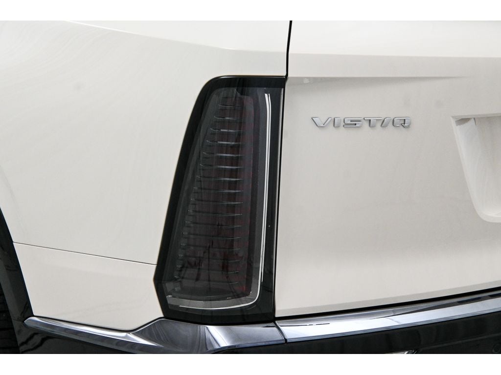 2027 Cadillac VISTIQ Sport - Photo 11