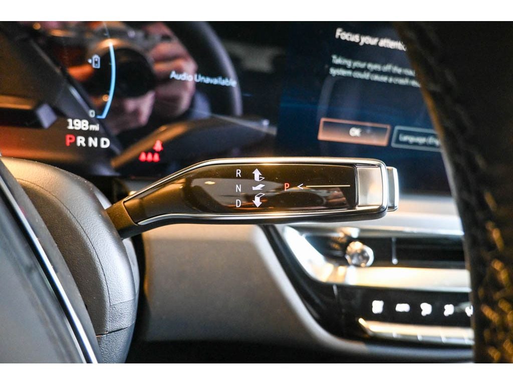 2026 Cadillac LYRIQ V Premium - Photo 26
