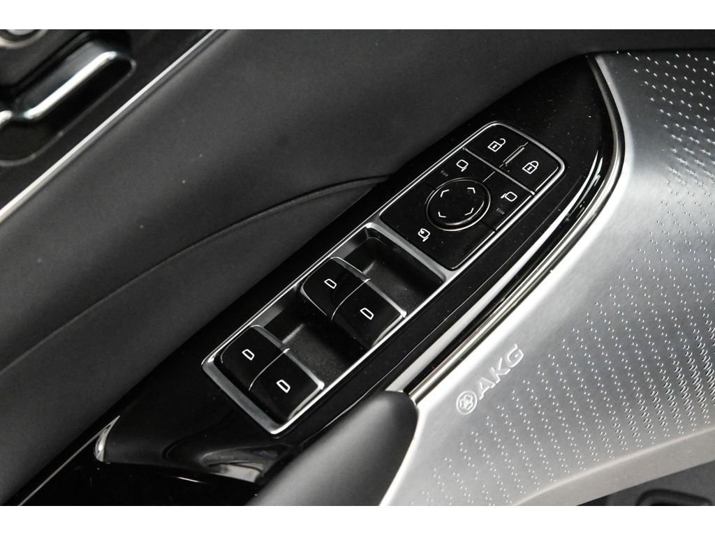 2026 Cadillac LYRIQ V Premium - Photo 20