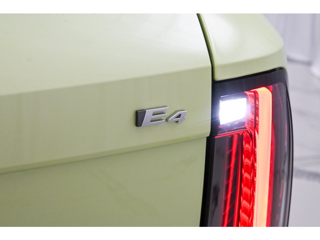 2027 Cadillac OPTIQ Sport - Photo 37