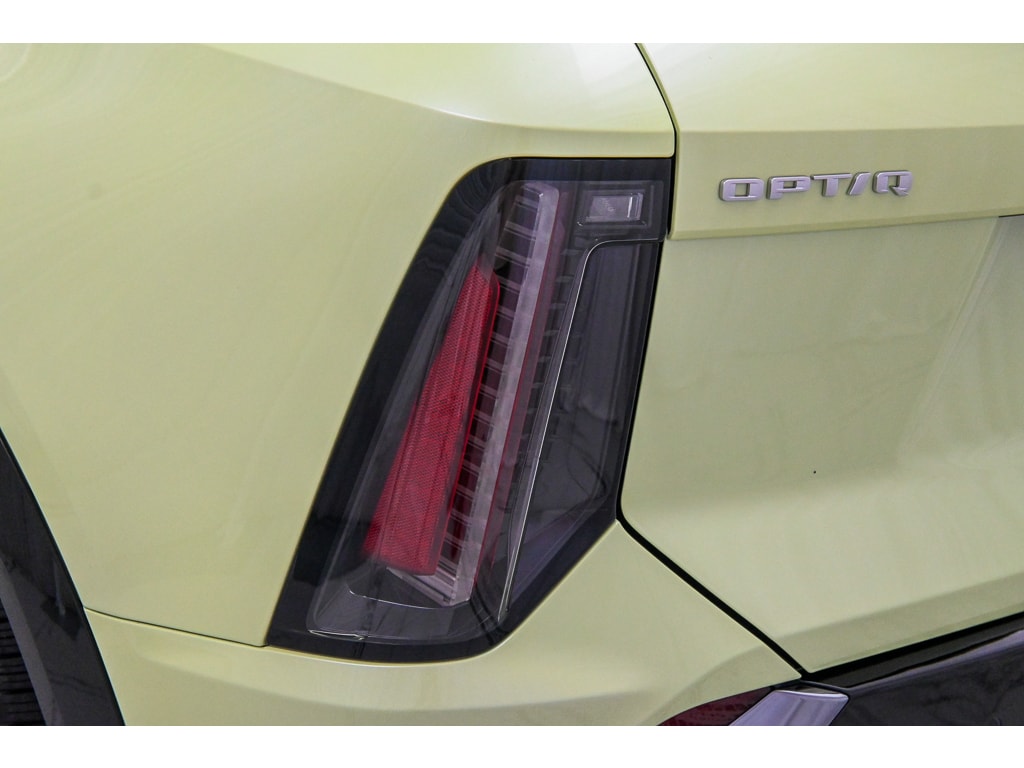 2027 Cadillac OPTIQ Sport - Photo 11