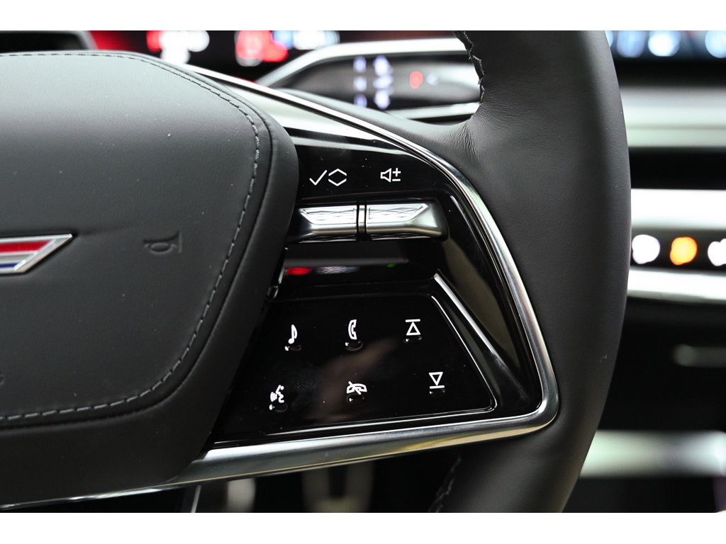 2026 Cadillac LYRIQ V Premium - Photo 30