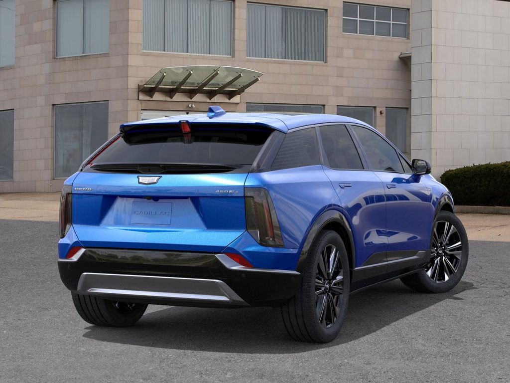 2026 Cadillac Optiq Luxury photo 4