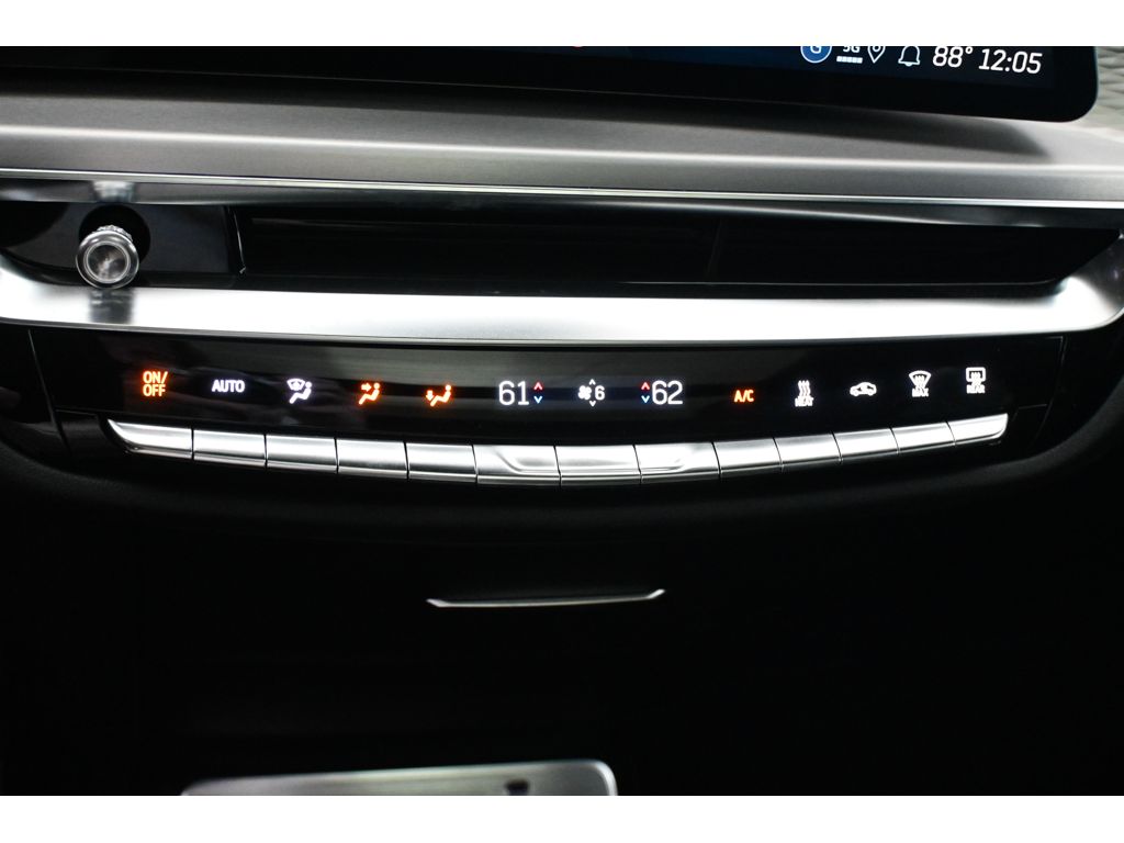 2026 Cadillac LYRIQ V Premium - Photo 33