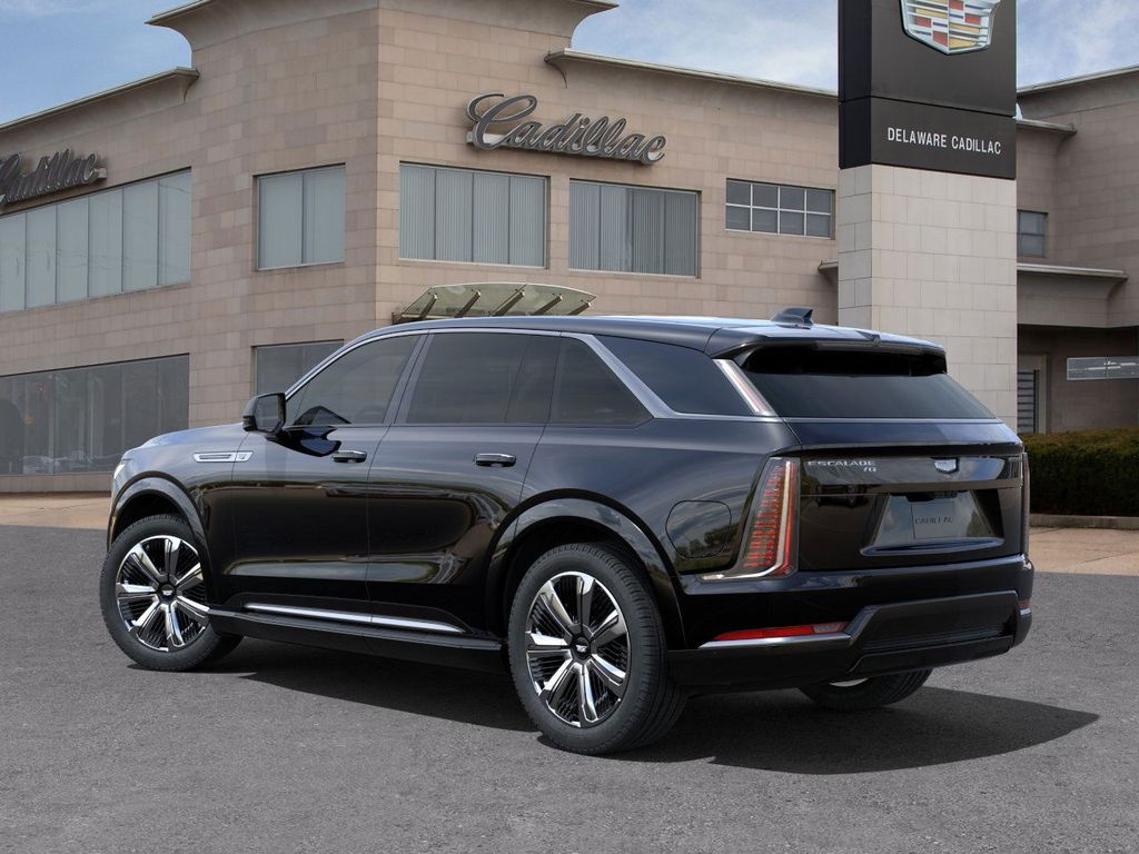 2025 Cadillac Escalade IQ Luxury photo 3