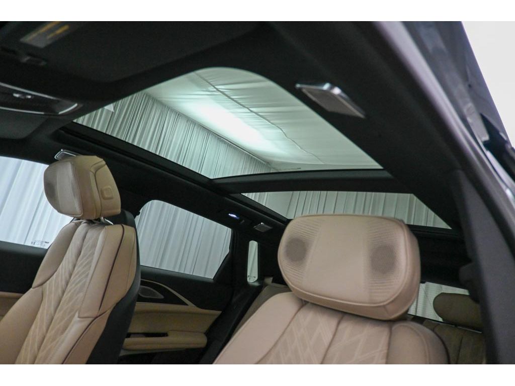 2026 Cadillac LYRIQ Signature Luxury - Photo 23