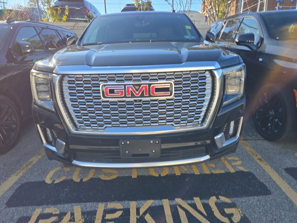 Used 2021 GMC Yukon XL Denali SUV