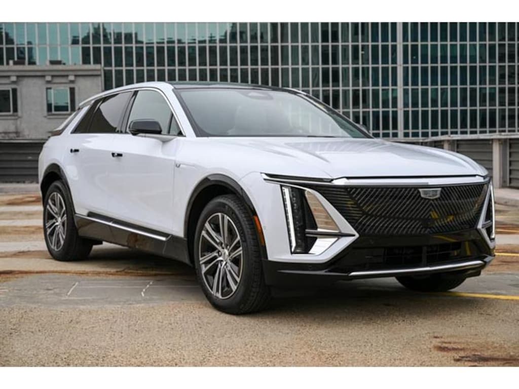 New 2026 CADILLAC LYRIQ Luxury SUV
