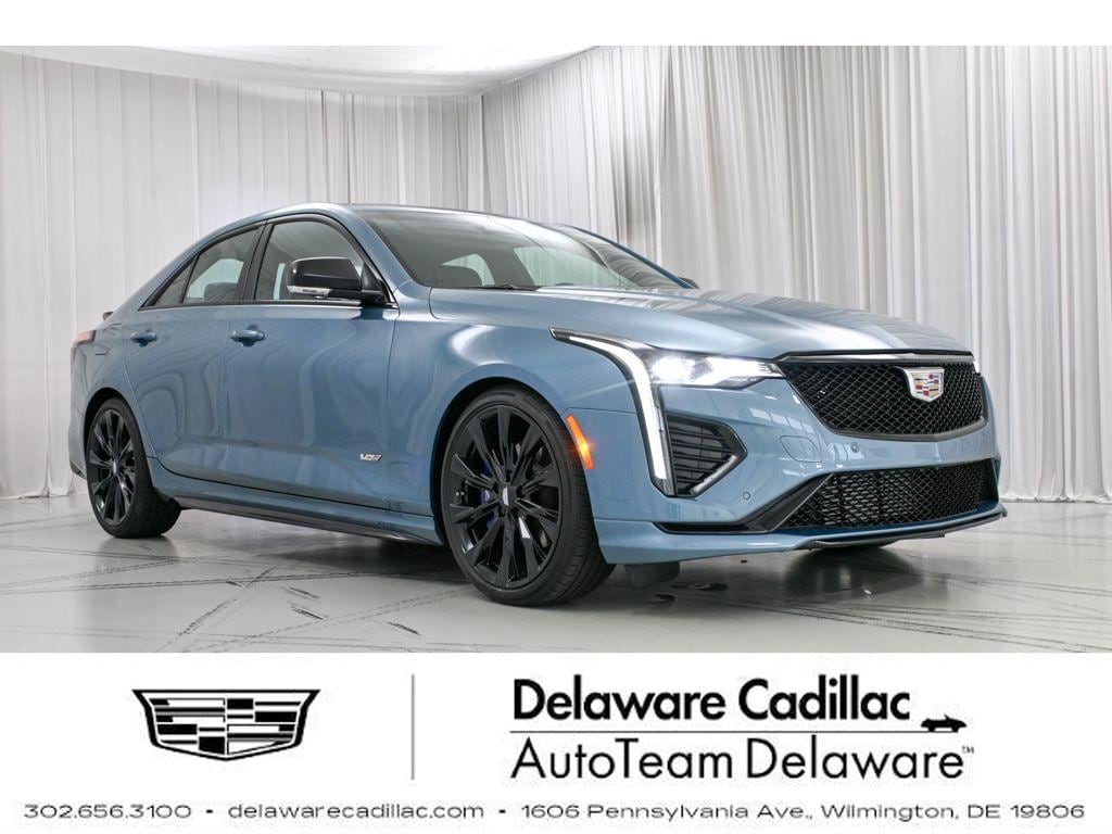 2023 Cadillac CT4 V-Series's photo