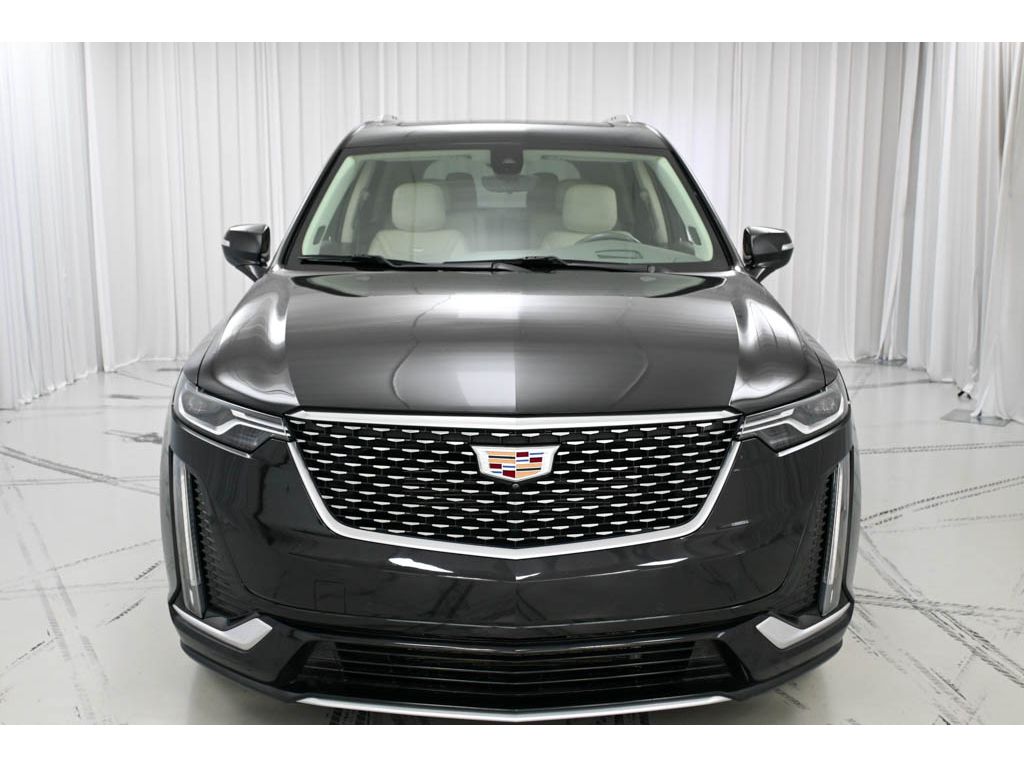 2022 Cadillac XT6 Premium Luxury photo 3