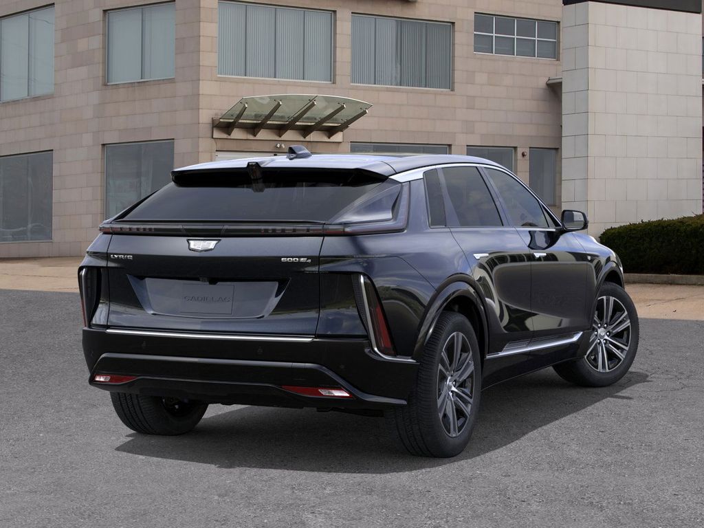 2026 Cadillac Lyriq Luxury photo 4