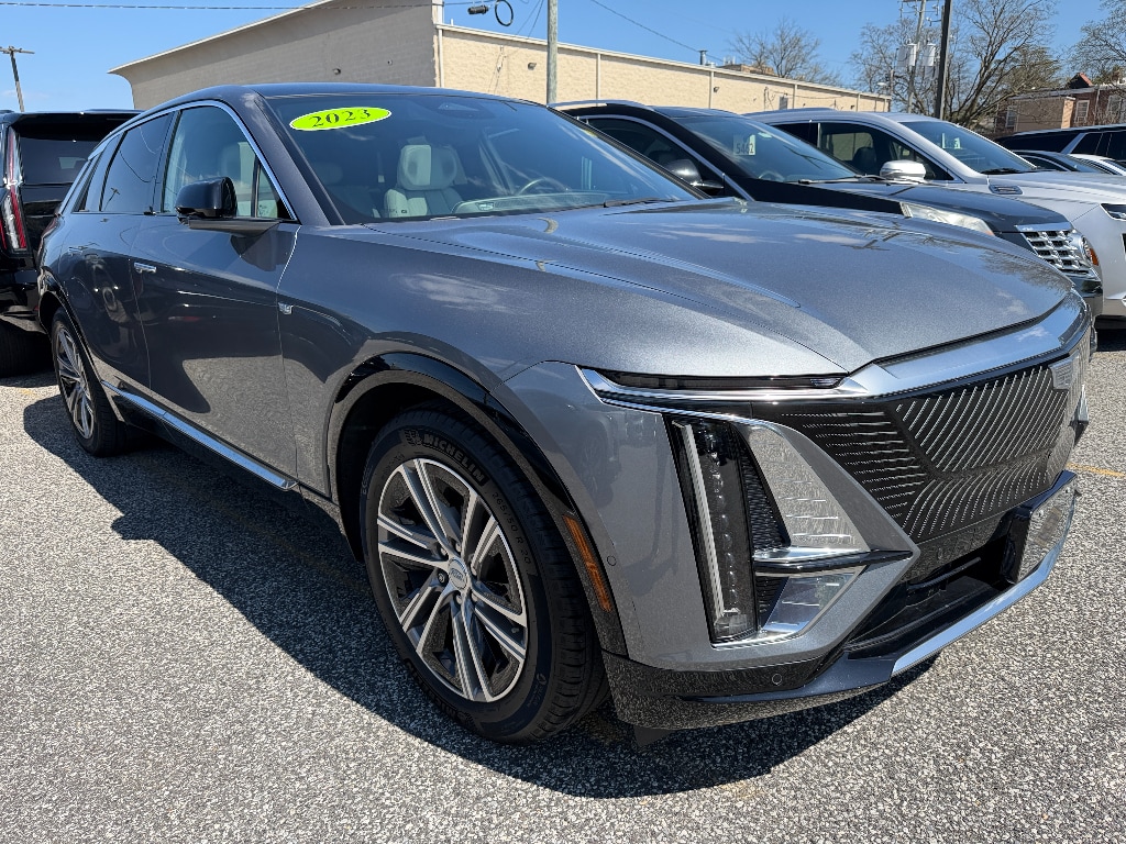 Used 2023 Cadillac LYRIQ Luxury with VIN 1GYKPMRK2PZ000873 for sale in Wilmington, DE