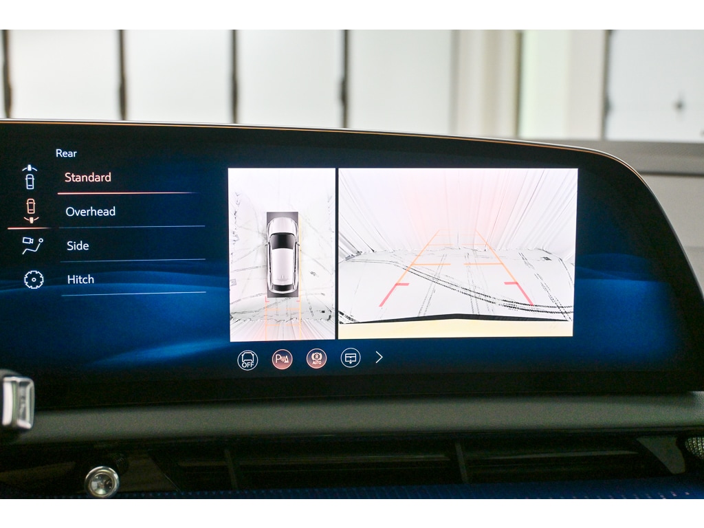 2027 Cadillac OPTIQ Sport - Photo 30