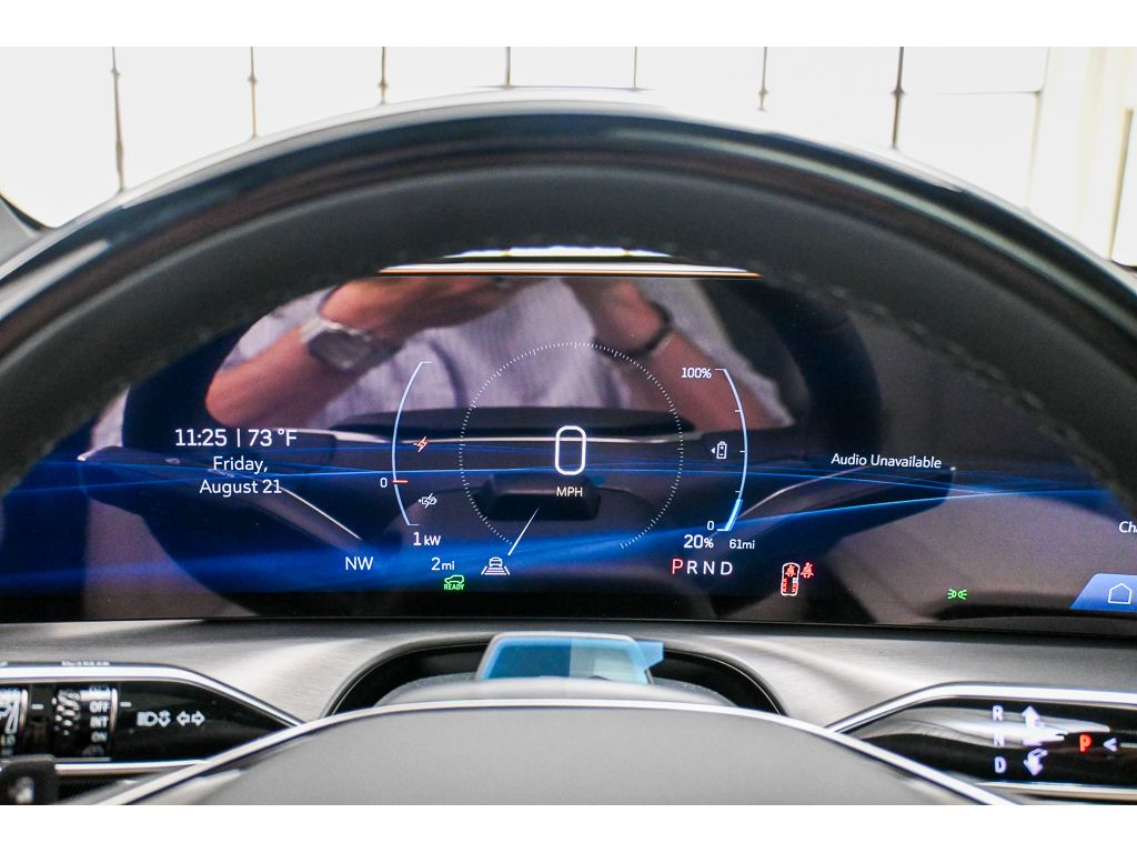 2027 Cadillac VISTIQ Sport - Photo 27