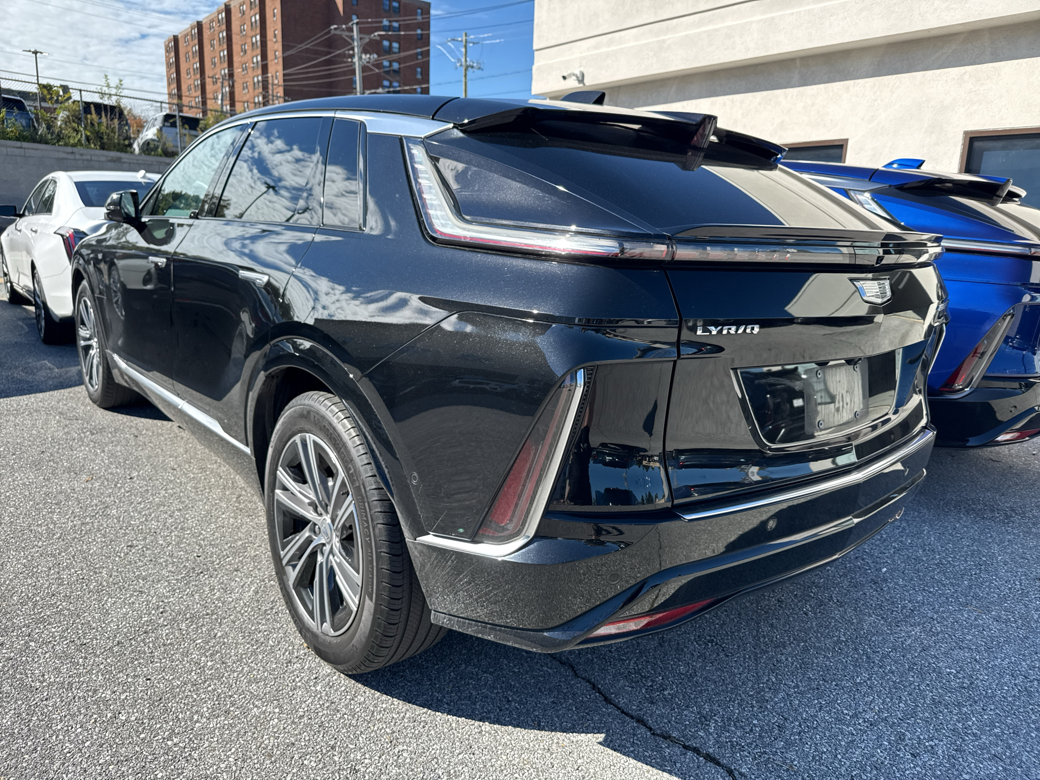 Used 2023 CADILLAC LYRIQ RWD Luxury SUV