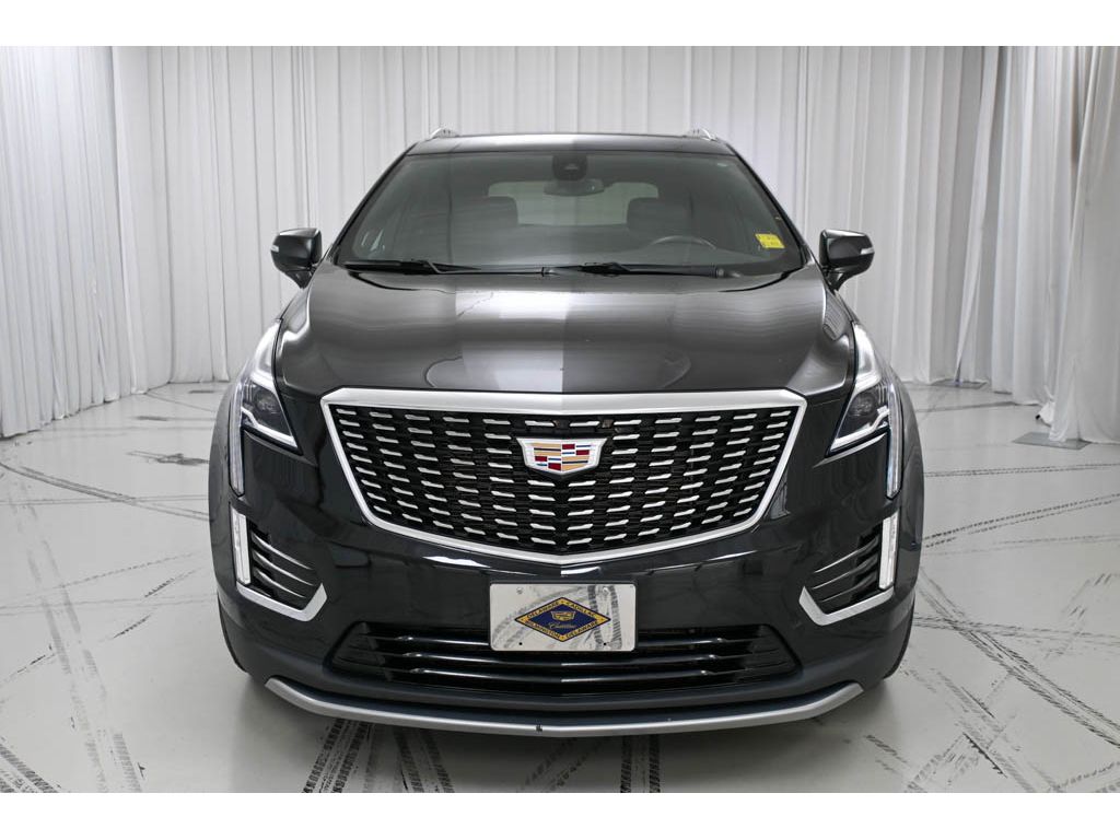 2022 Cadillac XT5 Premium Luxury photo 3