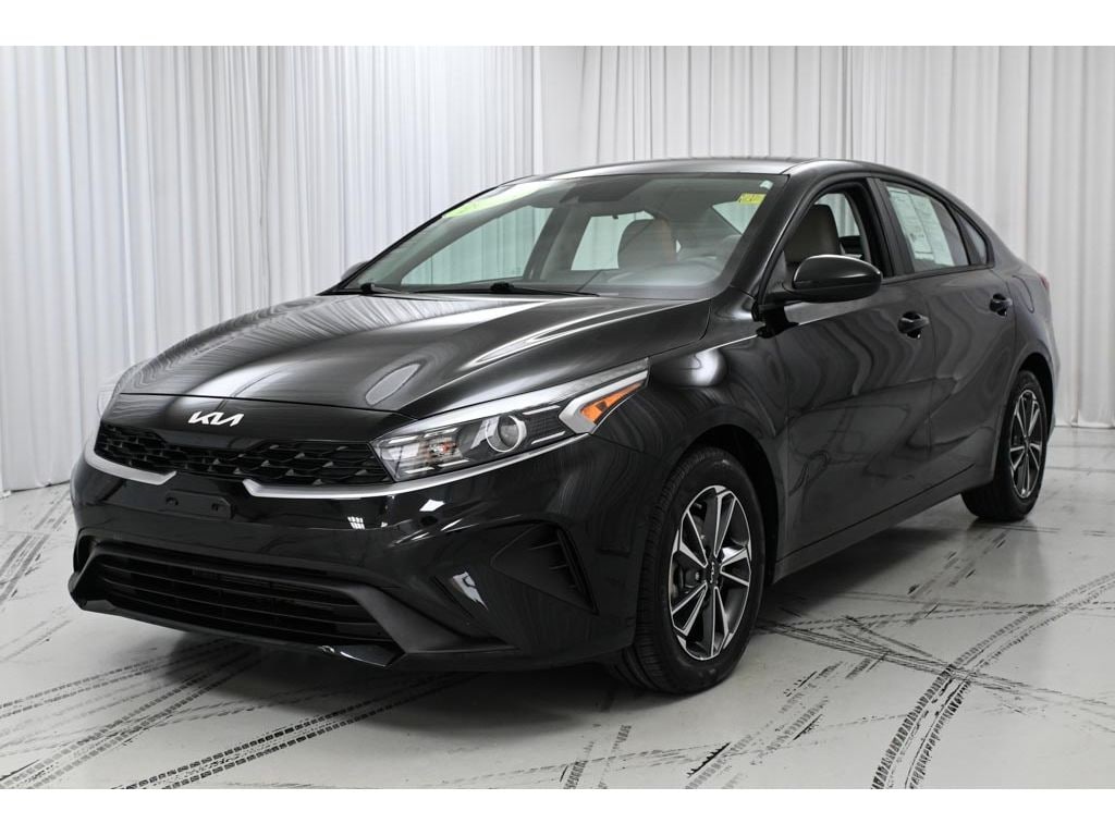 Used 2023 Kia Forte LXS