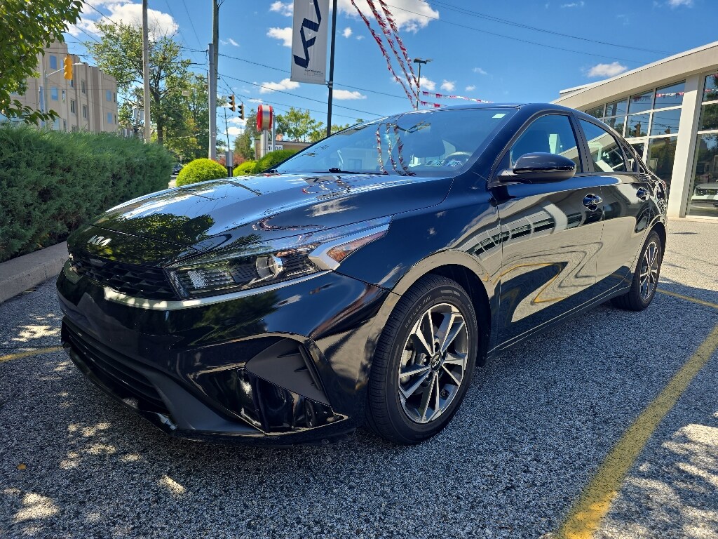 Used 2023 Kia Forte LXS