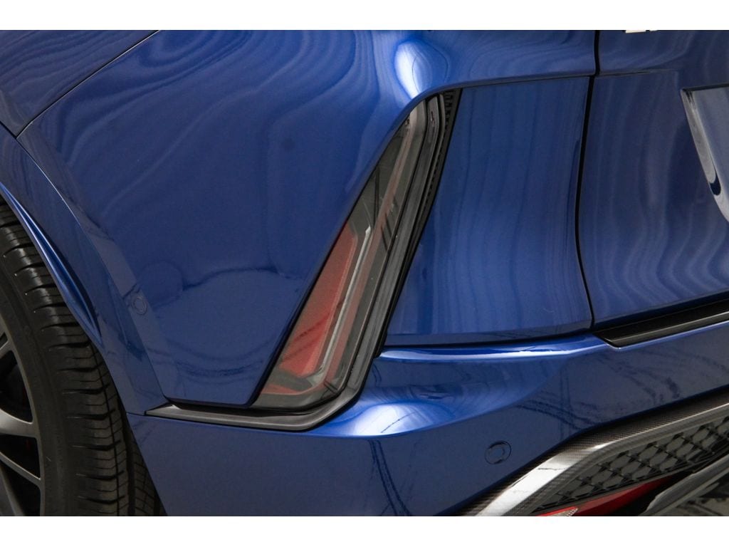 2026 Cadillac LYRIQ V Premium - Photo 11