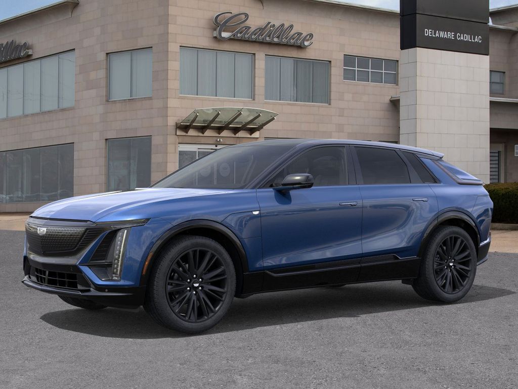 2026 Cadillac Lyriq Sport photo 2