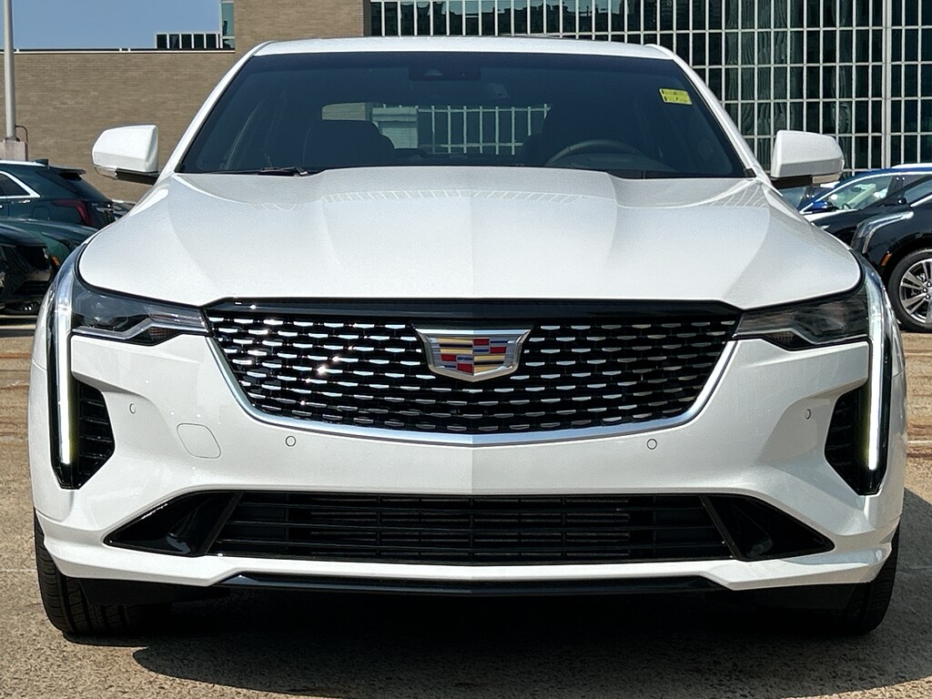 2025 Cadillac CT4 Premium Luxury photo 3